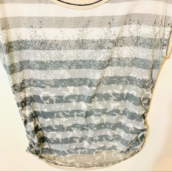 ✨4/$25✨ Y2K Edista Top/Blouse - Cream/Grey - Size Medium - Picture 4 of 12